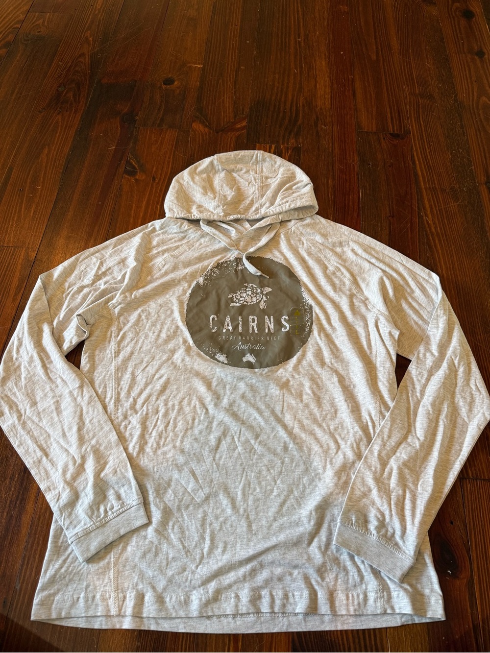 Cairns Australia Women's Lightweight Hooded Long-Sleeve Top